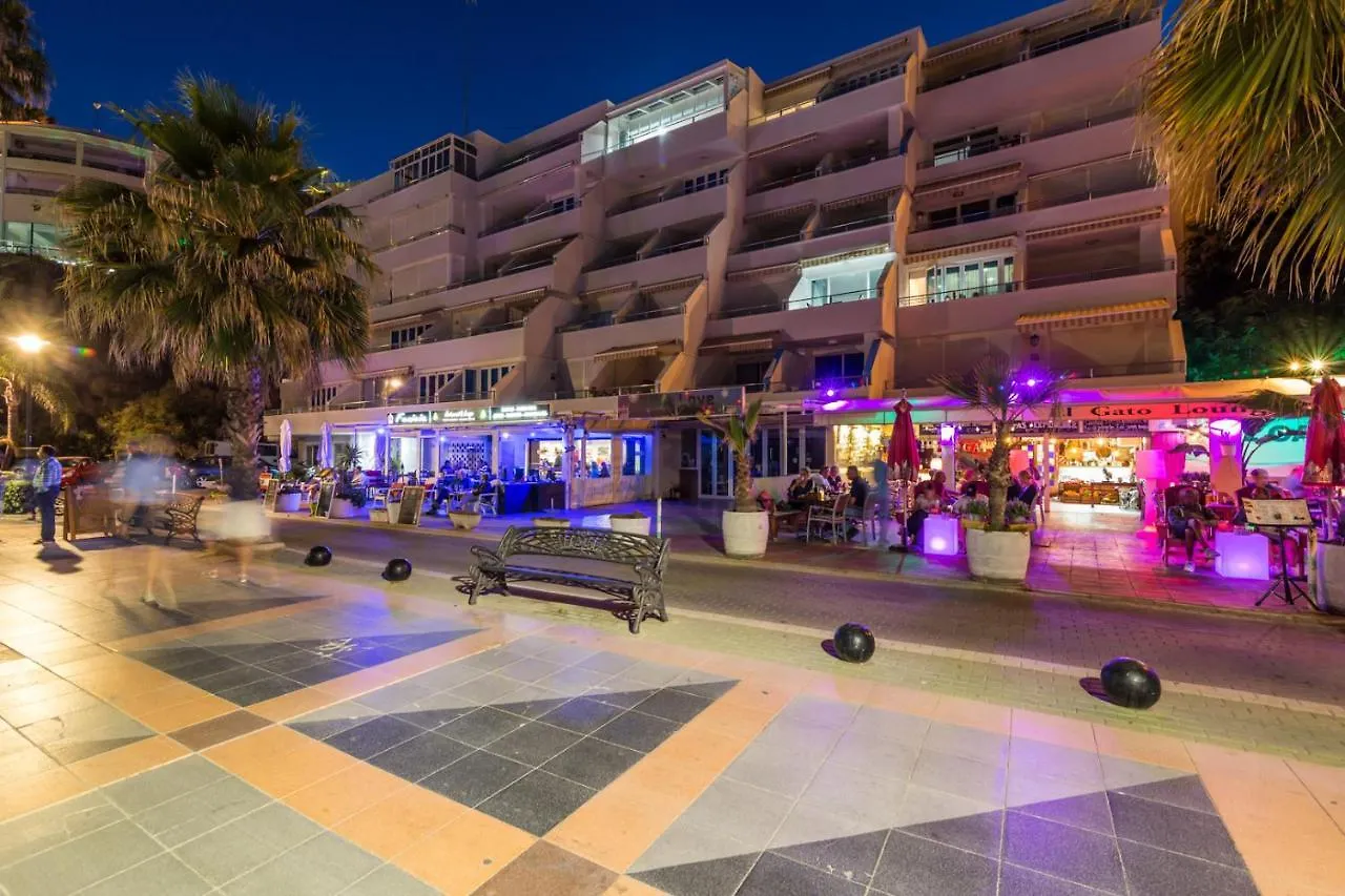 Roca Chica A Apartamento Adc Torremolinos Apartment
